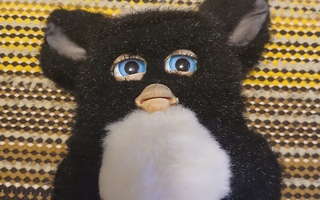 Furby elukka, 22cm, 2005.