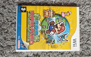 Suoer Paper Mario: Nintendo Wii CIB