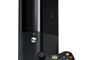 Microsoft Xbox 360 E 250 Gb (Käytetty)