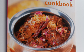 Mridula Baljekar : Curry lover's cookbook : delicious spi...
