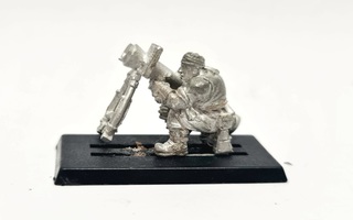 WH40K - Catachan Jungle Fighter with Rocket Launcher [S13]