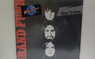 GRAND FUNK RAILROAD - CLOSER TO HOME M-/M- LP