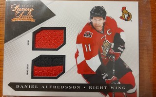 2010-11 Panini Luxury Suite- Jerseys Prime