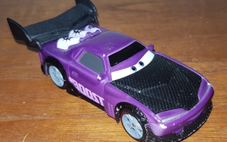 DISNEY PIXAR CARS AUTOT BOOSTI