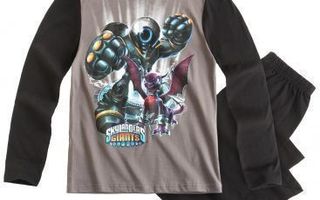 Pyjama SKYLANDERS GIANTS koko 116 cm UUSI