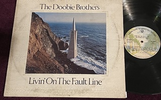 The Doobie Brothers – Livin' On The Fault Line (ITALY 1977)
