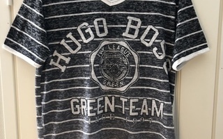 Miesten Hugo Boss t-paita, koko XL