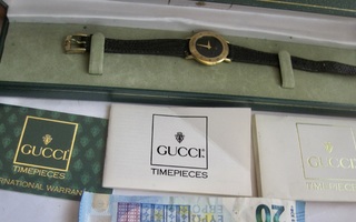 VANHA Kello Gucci 3000L + Paperit + Rasia 1993