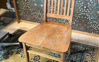 Vanha Billnäs-tuoli, laatta+leima
