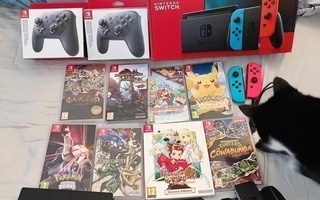 Nintendo Switch -paketti, 9 peliä + 2 ohjainta