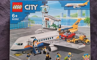 LEGO City 60262 - Matkustajalentokone