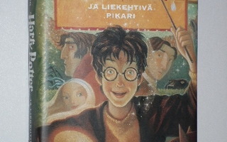 J. K. Rowling: Harry Potter ja liekehtivä pikari (2001, kp)