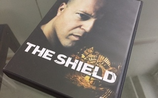the Shield first season DVD