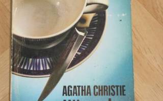 Agatha Christie: Syyttömyyden taakka. 1.p. SAPO 191