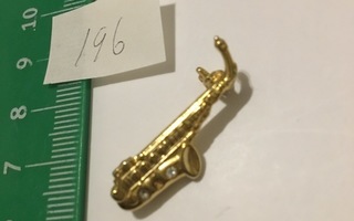 rintakoru nro 196 : kultainen saksofoni