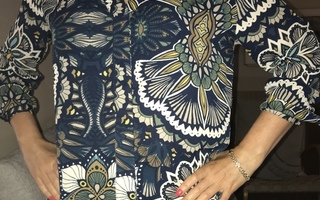 (38/M) naisten pusero värikäs kuvio