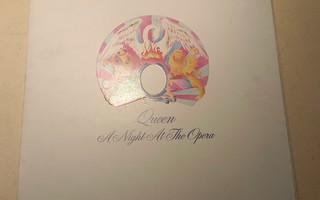 LP  Queen A night at the opera