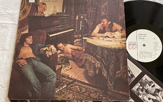 Hurriganes – Crazy Days (Orig. 1975 LP + sisäpussi)