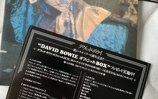 DAVID BOWIE : The Man Who Sold The World