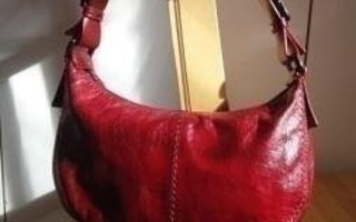 Francesco Biasian tumman punainen luxus käsilaukku