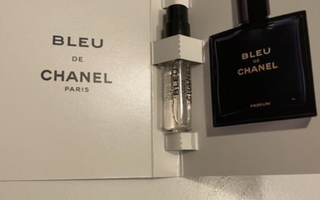 •••CHANEL BLEU PARFYM MIEHELLE 1,5 ml•••