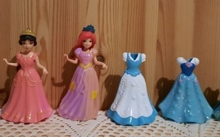 Frozen Elsa, 2 prinsessa nukkea ja 8 asua