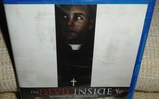 Devil Inside (muoveissa) Blu-ray