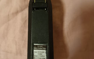 Li-on Battery Universal Charger