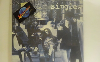 VARIOUS - SINGLE OST M-/EX+ 1. PAINOS EU 1992 13. JUL LP