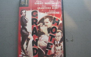 GRAND HOTEL ( Greta Garbo )