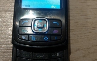Nokia N80 Puhelin