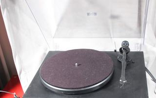Pro-Ject Debut III levysoitin