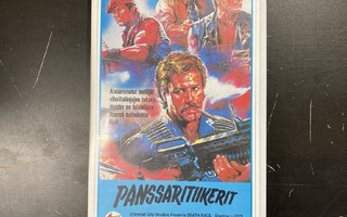 Panssaritiikerit VHS