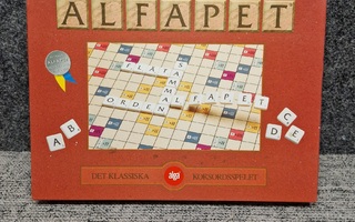 AlfaPet klassinen sanaristikkopeli .Alga på svenska 1997