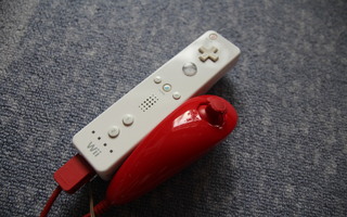 Wii : Remote + nunchuck - Aito Nintendo ohjain