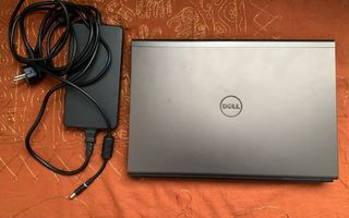 Dell Precision M4700 - 15,6" -kannettava, Win 10 Pro