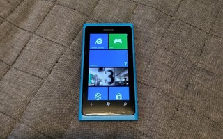 Nokia Lumia 800