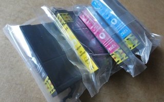 Mustekasetti - mustekasetit Epson Stylus SX430W ja muut