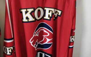 Salmelainen #8 HIFK fanipaita