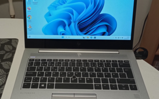 HP Elitebook 735 G5. Takuu 12 kk.