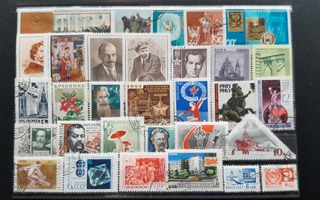 CCCP NEUVOSTOLIITTO 60-luku LEIMATTUJA postimerkkejä 31 kpl
