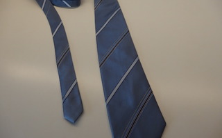 Tyylikäs silkki kravatti , hienot vaalean sinisen eri sävyt