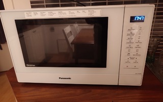 Panasonic NN-ST45KW invertterimikroaaltouuni