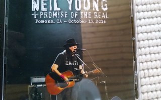 Neil Young & Promis Of The Real Do-CD "Live Pomona 2016