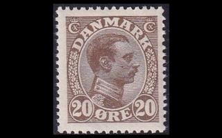 Tanska 121 ** Christian X 20 öre ruskea (1921)