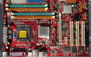 Tehdaskorjattu LGA775-emolevy MSI 915P Combo2 MS-7140 Ver:2