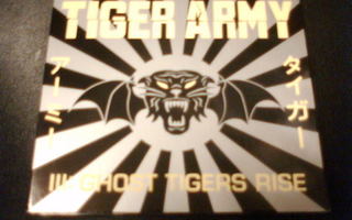 CD Tiger Army III : GHOST TIGERS RISE (Sis.postikulut)