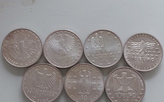 10 EURO SAKSA 7 KPL. HOPEAA