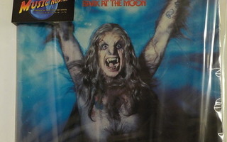 OZZY OSBOURNE - BARK AT THE MOON RARE JAPAN TOUR BOOK '84