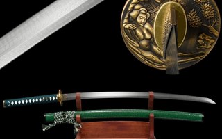 Korkealaatuinen eroottinen Damascus miekka katana
